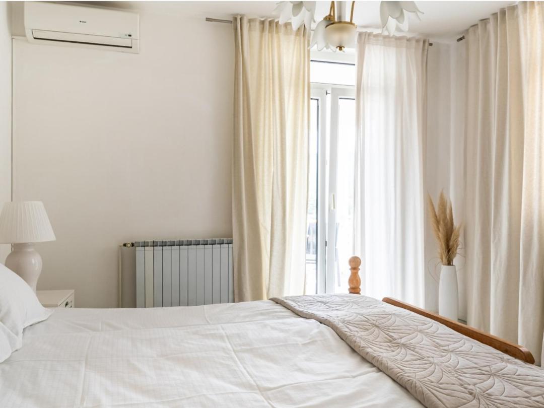 Apartments Sea View ラバック エクステリア 写真
